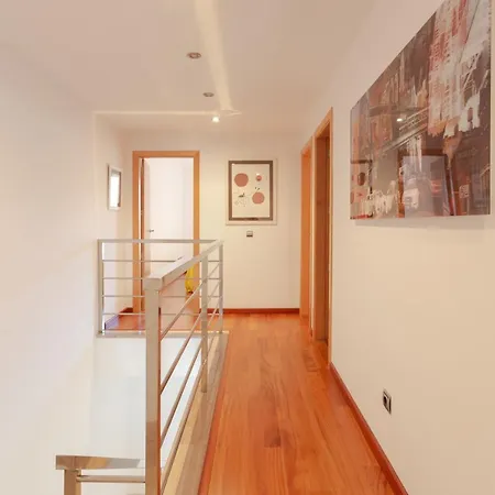 Duplex La Nau 5 *